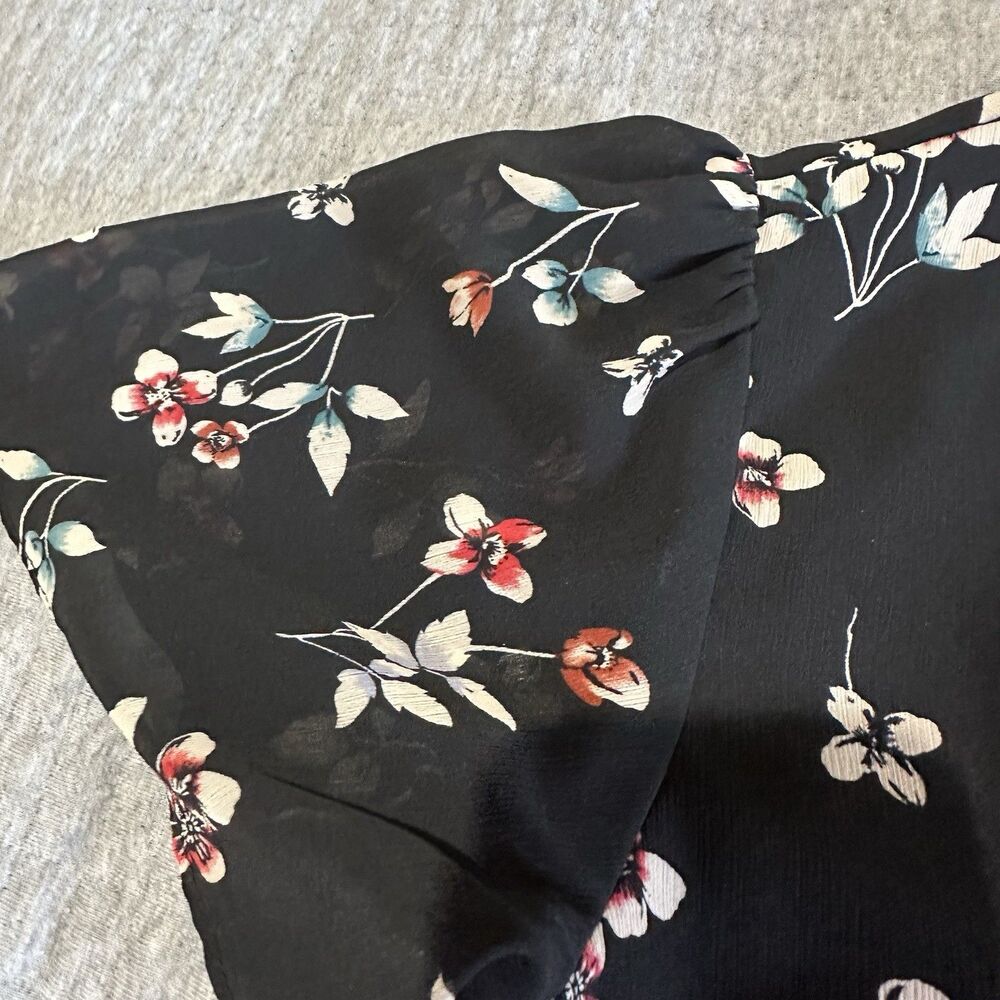 Madewell Cropped Boho Floral Tie Wrap Blouse XS Flutter Sleeve Sheer Black - Picture 5 of 10